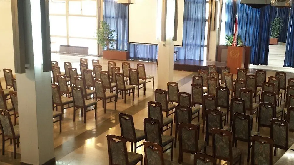ספליט Zagreb Hotel